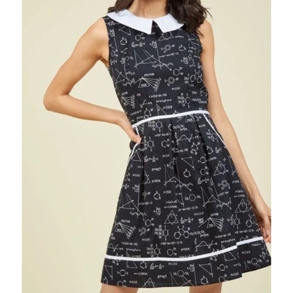 Retrolicious Science Math Equations Dress Med Black White Collar Cotton New Girl